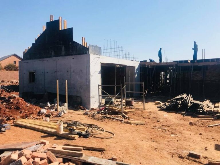 42179596_2176309342643636_7496127569851318272_n